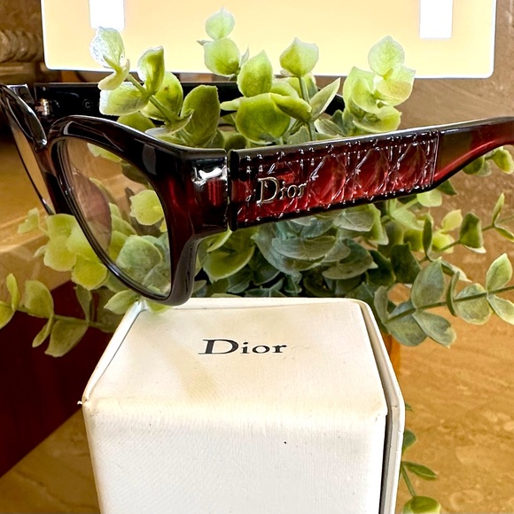 Preloved Chiratian Dior reading eyeglasses in burgundy oblong - Picture 1 of 7